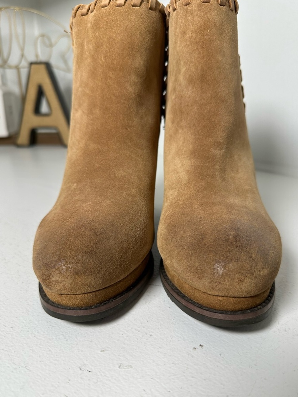 Ariat Suede Wedge Booties Womens 7 Brown Ankle Boots Western Chelsea Style - Picture 4 of 10